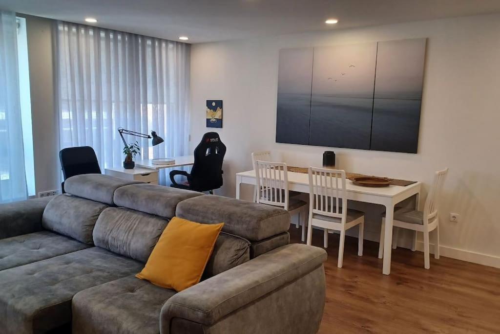 A H - Apartment Oporto Downtown Eksteriør bilde