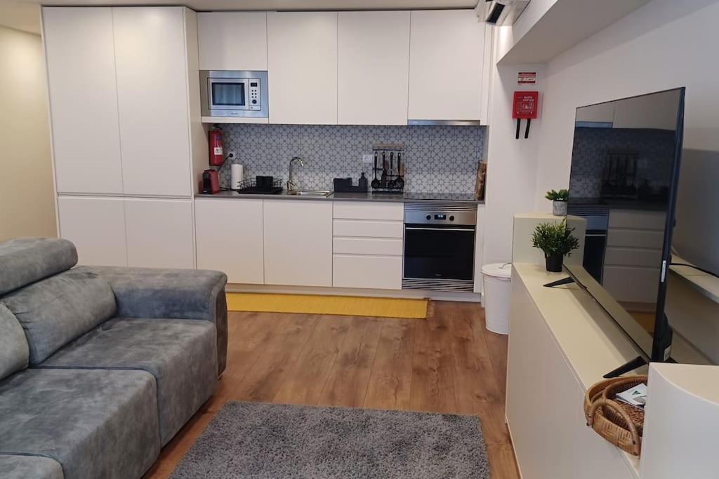 A H - Apartment Oporto Downtown Eksteriør bilde