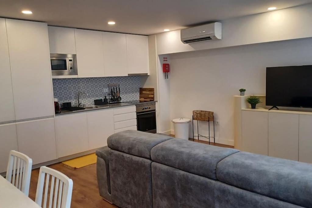 A H - Apartment Oporto Downtown Eksteriør bilde